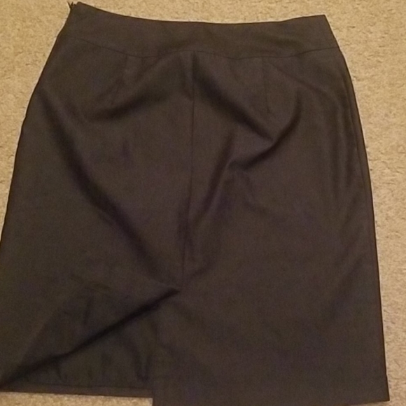 Navy blue pencil skirt - Picture 2 of 5